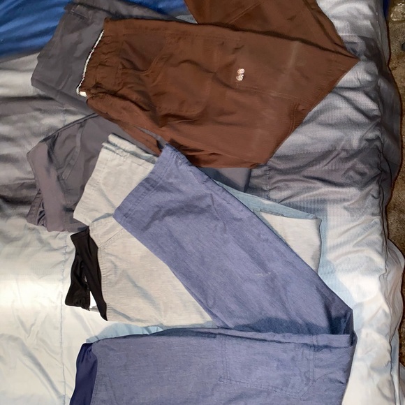 Scrub bottoms bundle - Picture 2 of 3